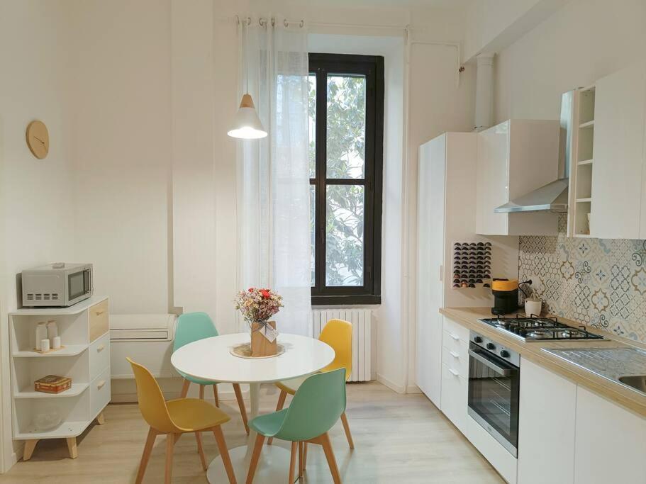 Da Rosa E Pier - Charming Central Apartment Мілан Екстер'єр фото